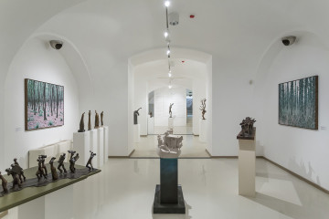 Csíkszentmihályi Róbert szobrászművész munkáiból nyílik kiállítás a Pesti Vigadóban